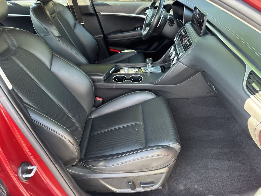 Used 2023 Red Genesis 2.0T image 13