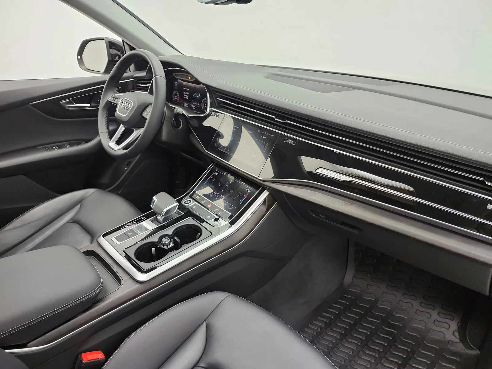 Used 2023 Mythos Black Metallic Audi Premium image 38
