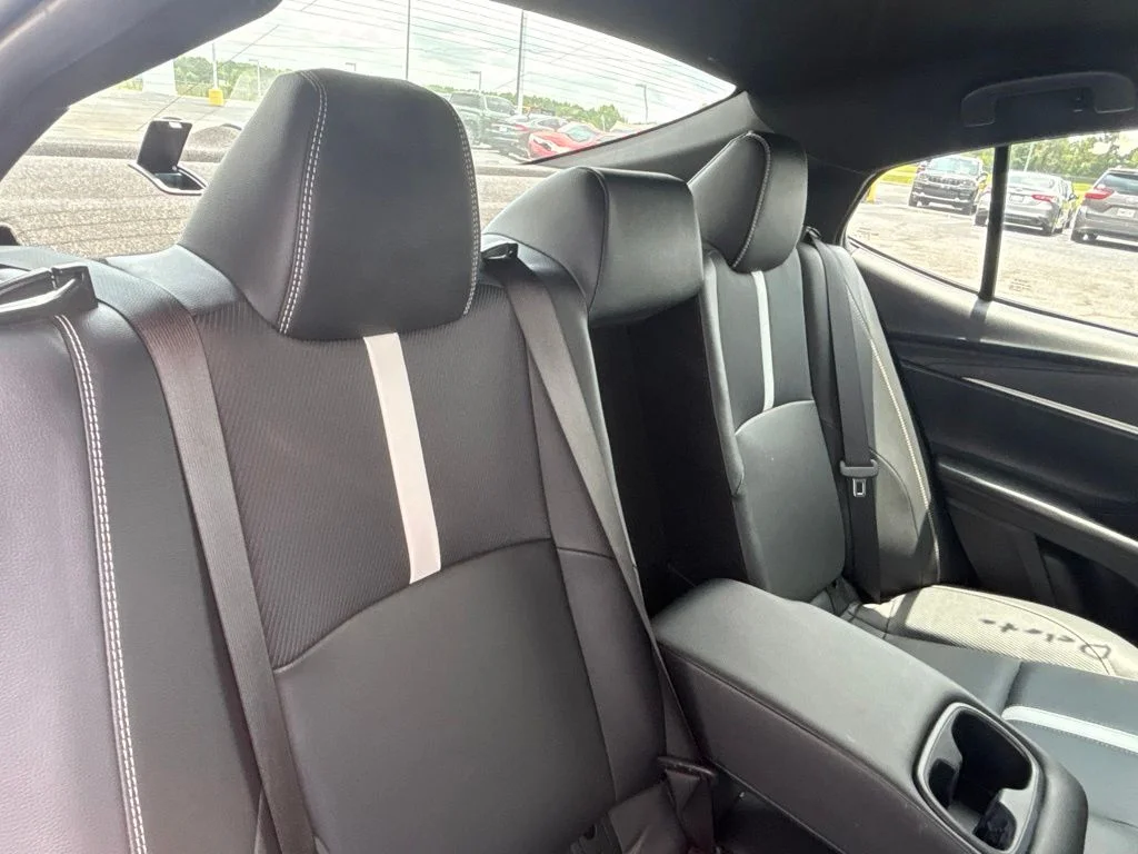 Used 2025  Toyota SE image 29