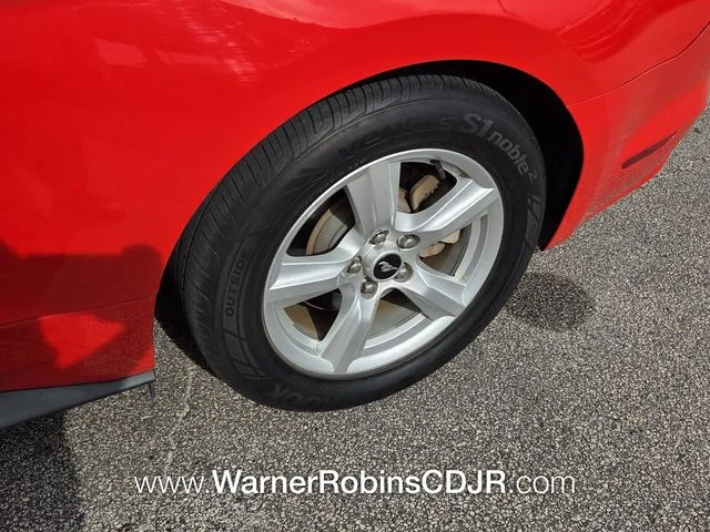 Used 2015 Red Ford EcoBoost image 17