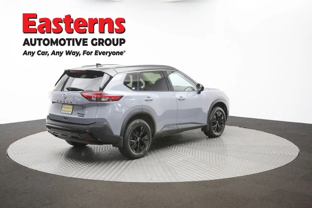 Used 2023 Gray Nissan SV image 37