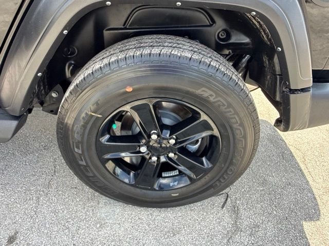 2023 Jeep Wrangler 4-Door Altitude - Photo 7