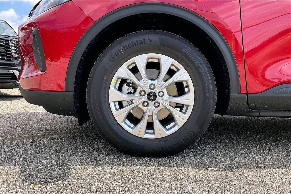 New 2026 Rapid Red Metallic Tinted Clearcoat Ford Active image 10