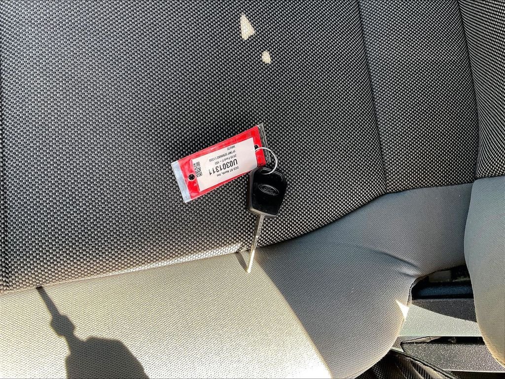 Used 2019 White Ford XL image 24