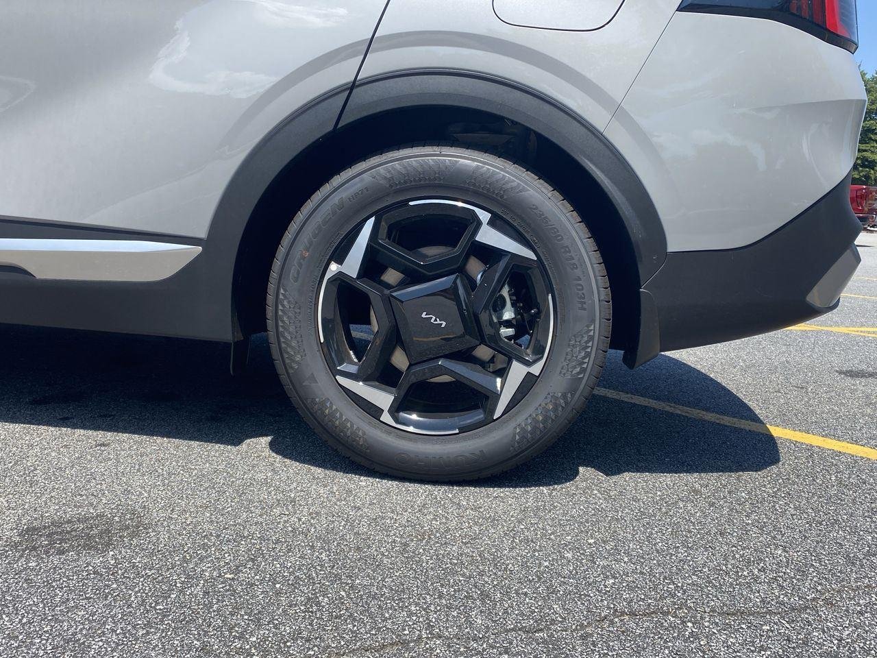 New 2026 Wolf Gray Kia EX image 13
