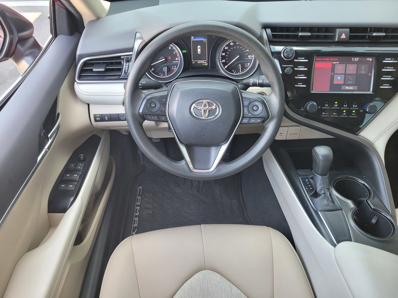 Used 2019 Red Toyota  image 12