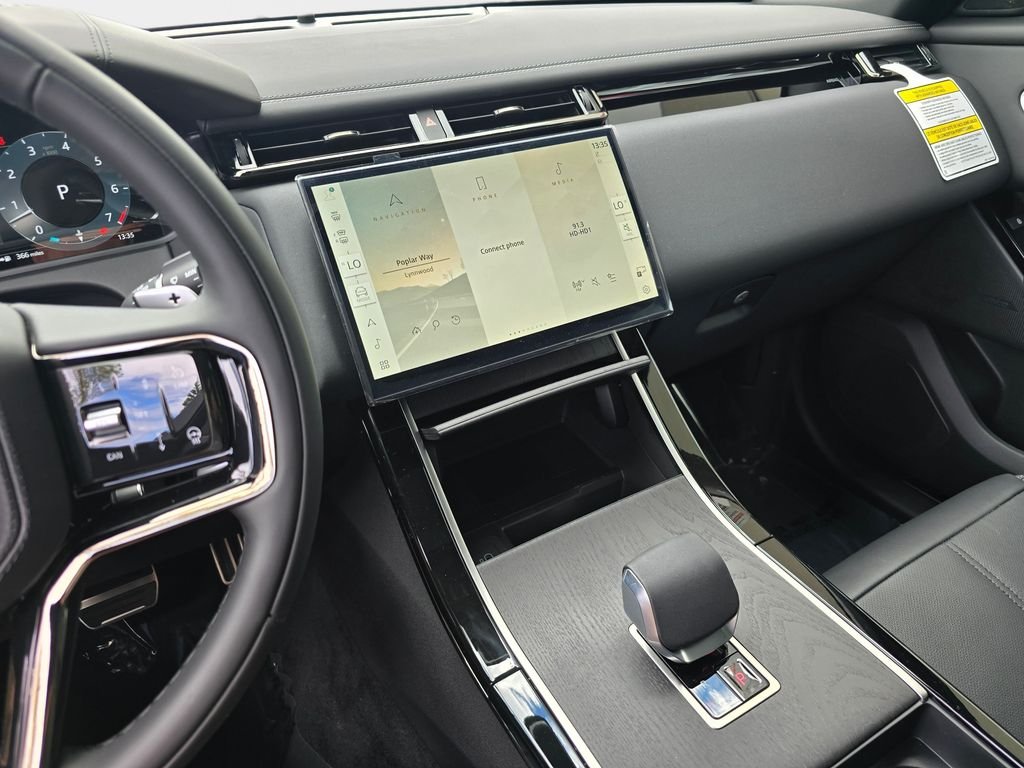 New 2026 Carpathian Grey LAND ROVER  image 20