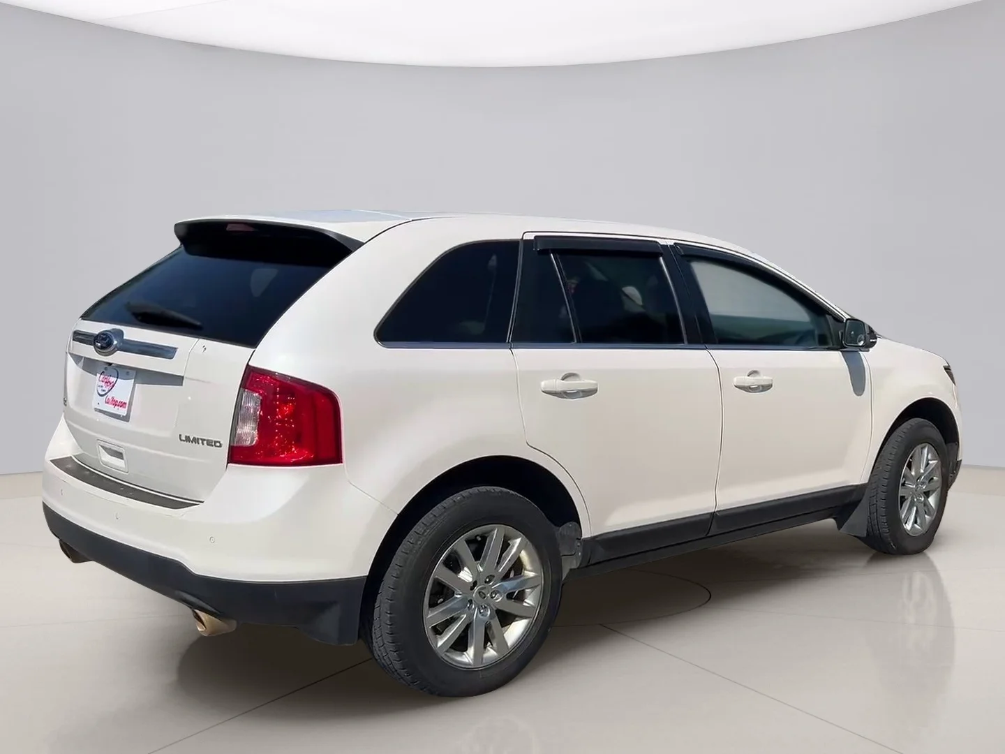 Used 2014 White Ford LIMITED image 6