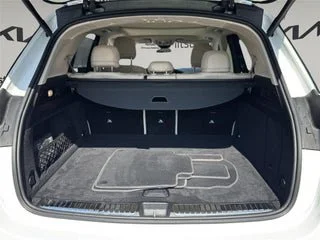 Used 2021 Beige Mercedes-Benz GLE 450 image 21
