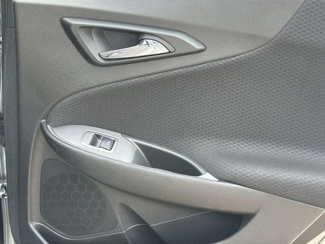 Used 2025 Gray Chevrolet LT image 37