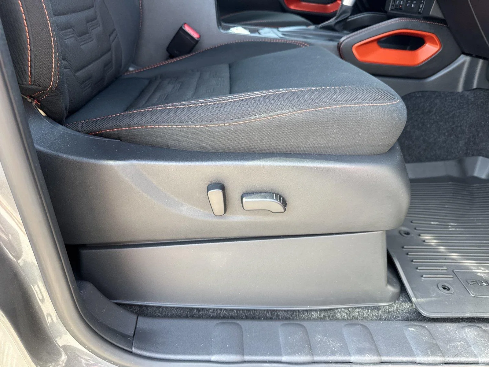 Used 2026 Gun Metallic Nissan PRO-X image 30