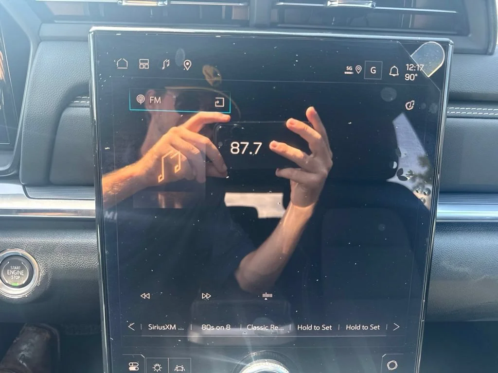 New 2027 Sterling Metallic GMC Elevation image 18