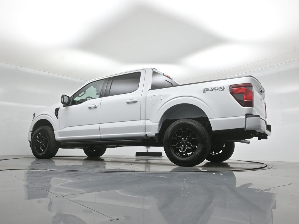 New 2026 Oxford White Ford XLT image 48