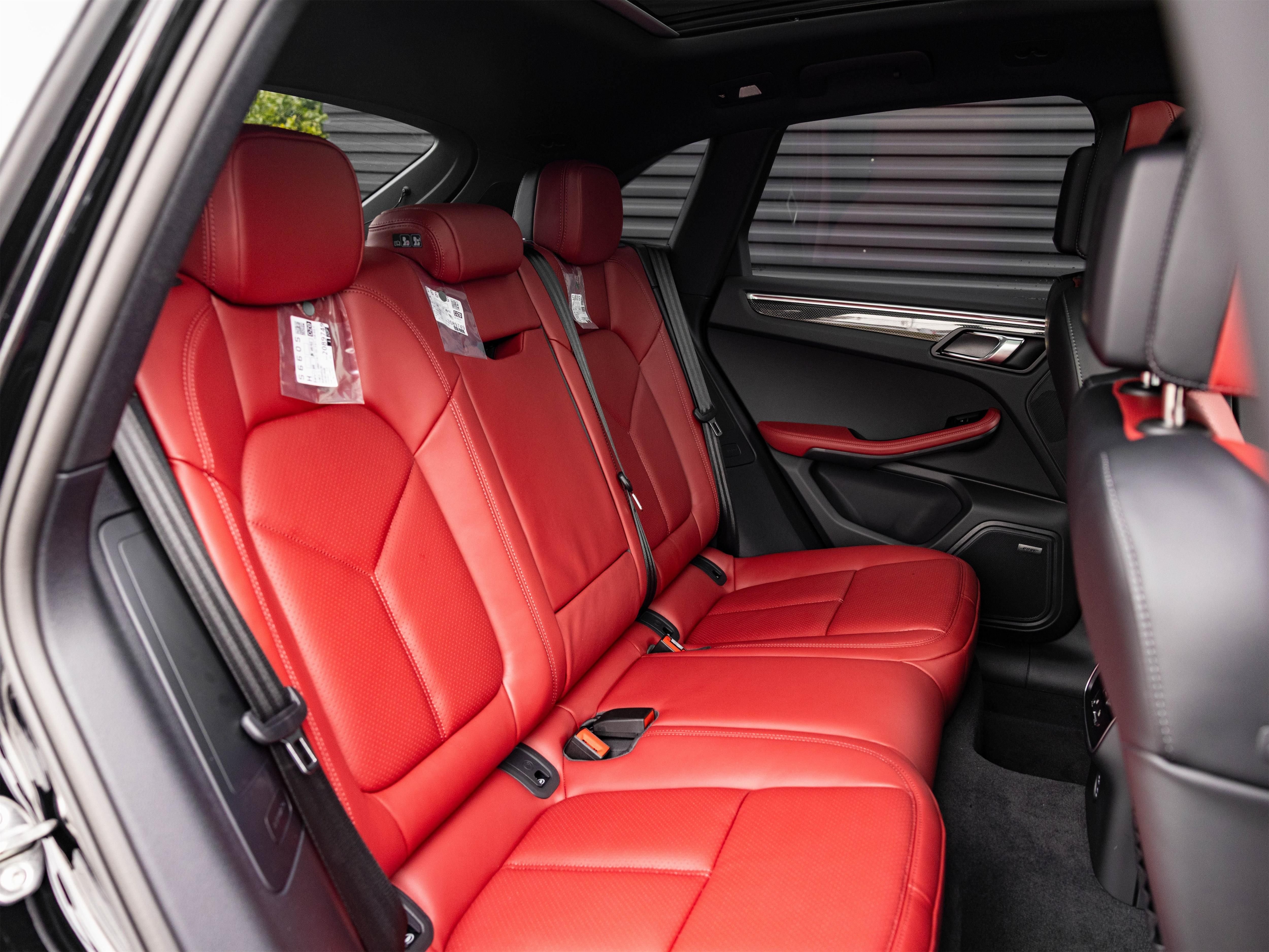 2026 Porsche Macan S - Photo 21