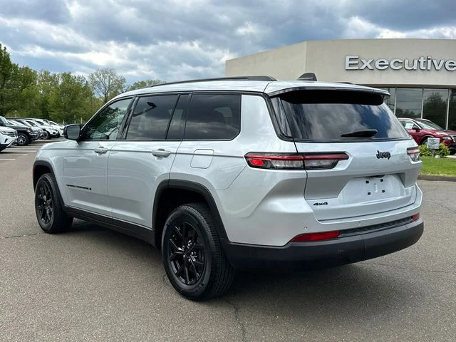 Certified Used 2024 Silver Jeep Altitude X image 4