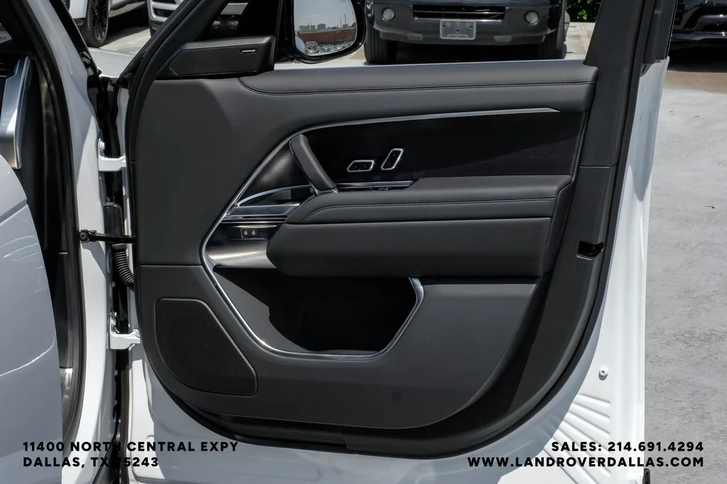 2026 Land Rover Range Rover SE - Photo 47