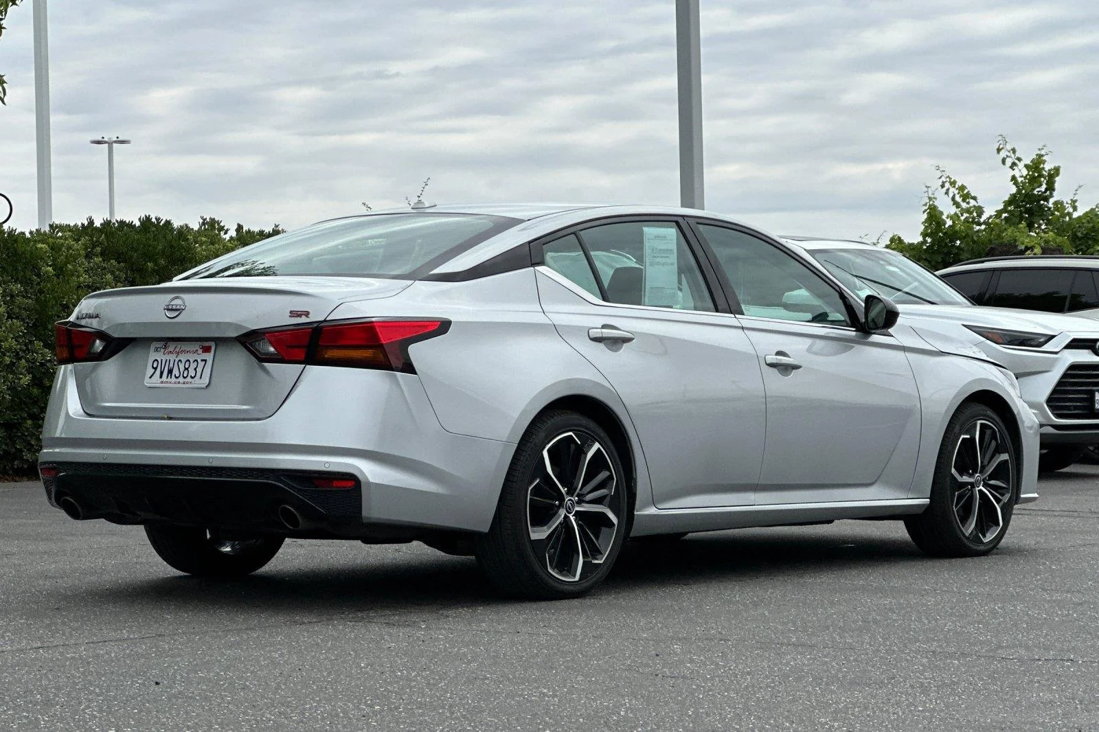 Used 2023 Brilliant Silver Metallic Nissan 2.5 SR image 4