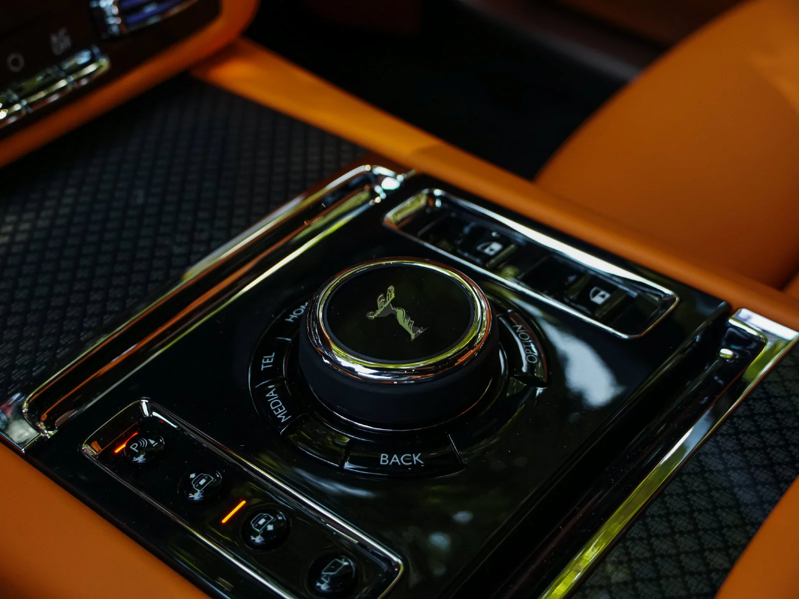 2026 Rolls-Royce Ghost Black Badge - Photo 14