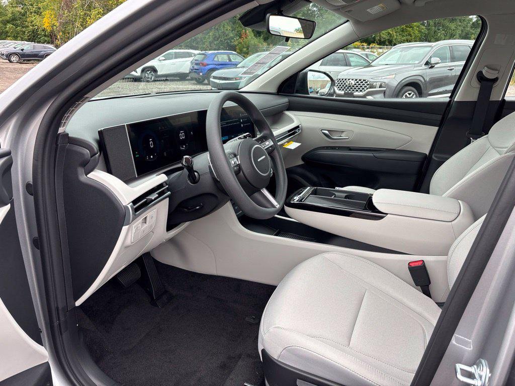New 2026 Silver Hyundai Blue image 11