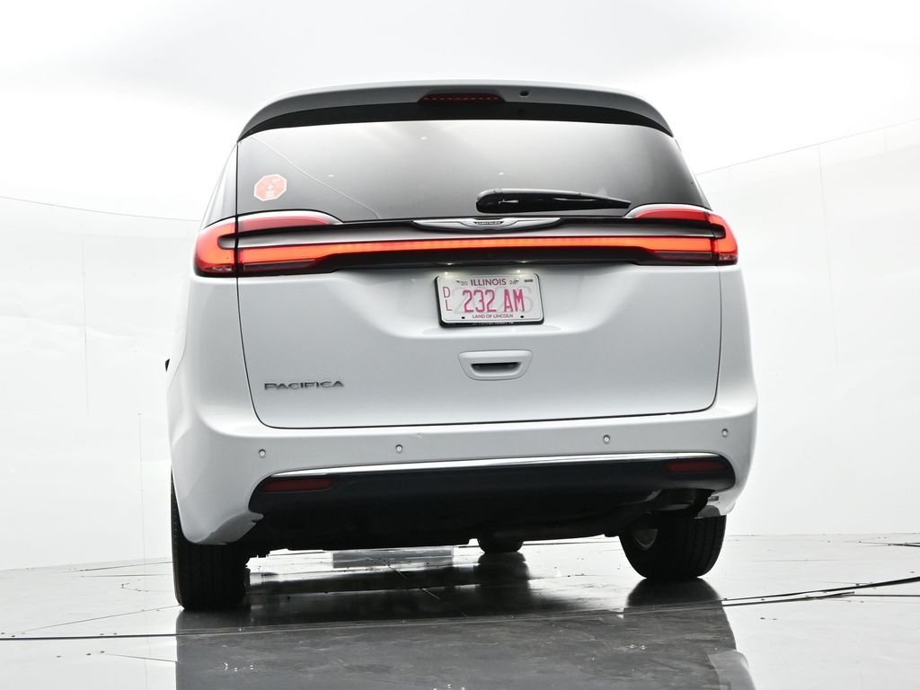 2023 Chrysler Pacifica Touring L - Photo 33