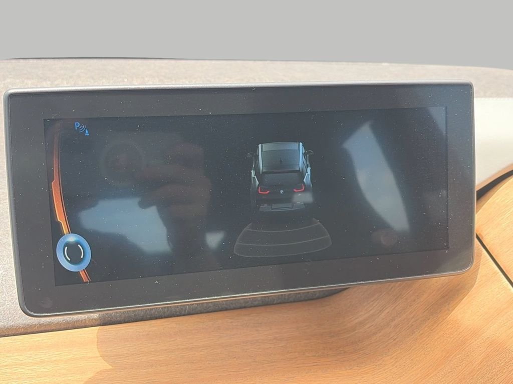 Used 2014 Silver BMW with Range Extender image 18