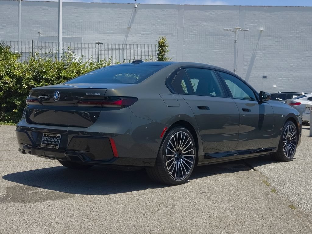 New 2026 Dravit Grey Metallic BMW eDrive50 image 17