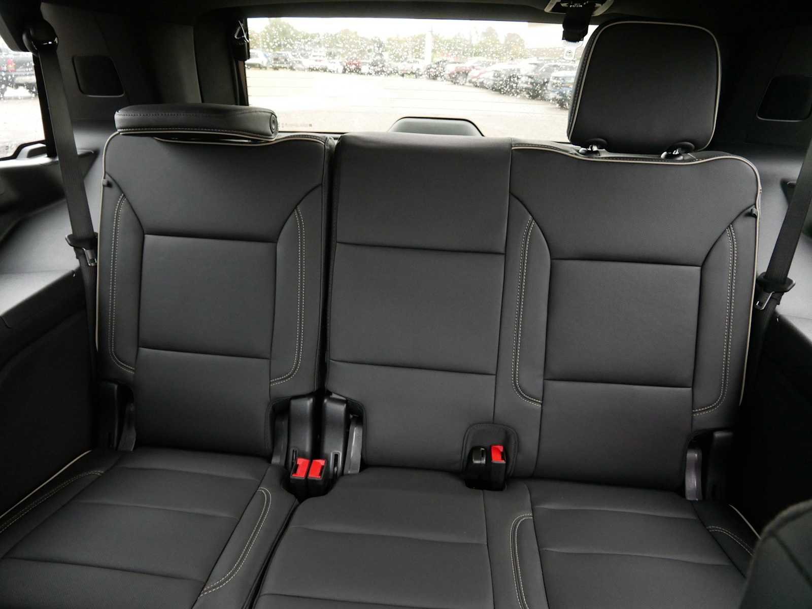 2026 Chevrolet Tahoe Premier - Photo 12
