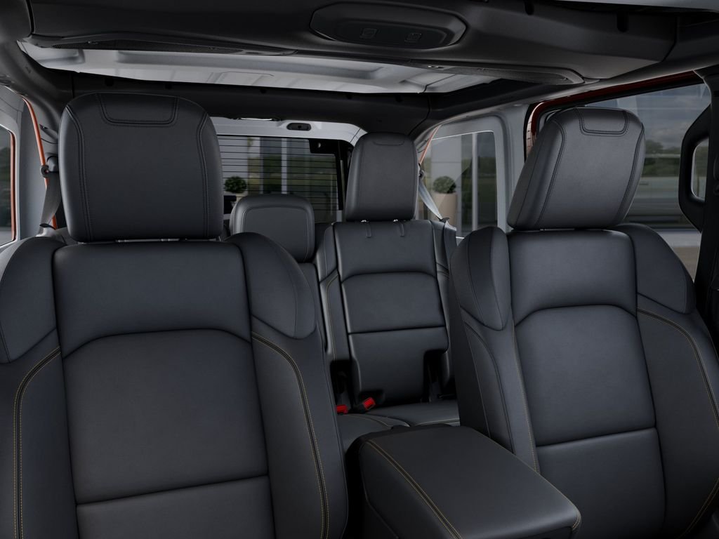 2025 Jeep Wrangler 4-Door Sahara - Photo 26