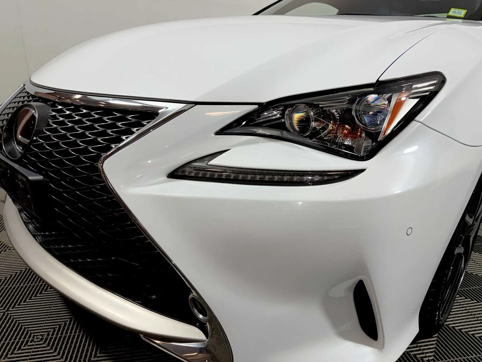 Used 2017 Ultra White Lexus  image 26