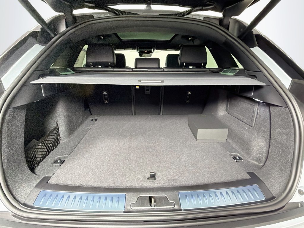 New 2026 Arroios Grey Land Rover S image 28