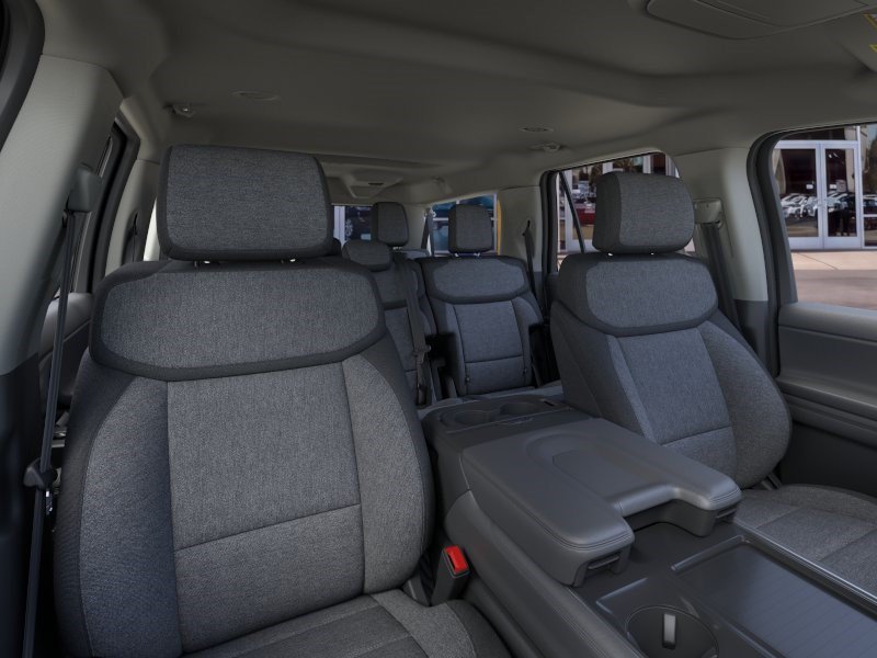 New 2026 Oxford White Ford Active image 11