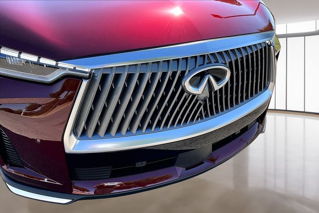 Used 2026 Red INFINITI LUXE image 31