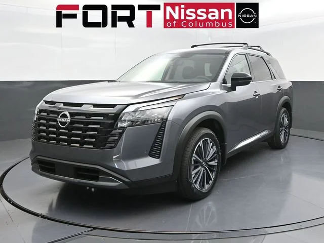 2026 Nissan Pathfinder Platinum 2WD's photo
