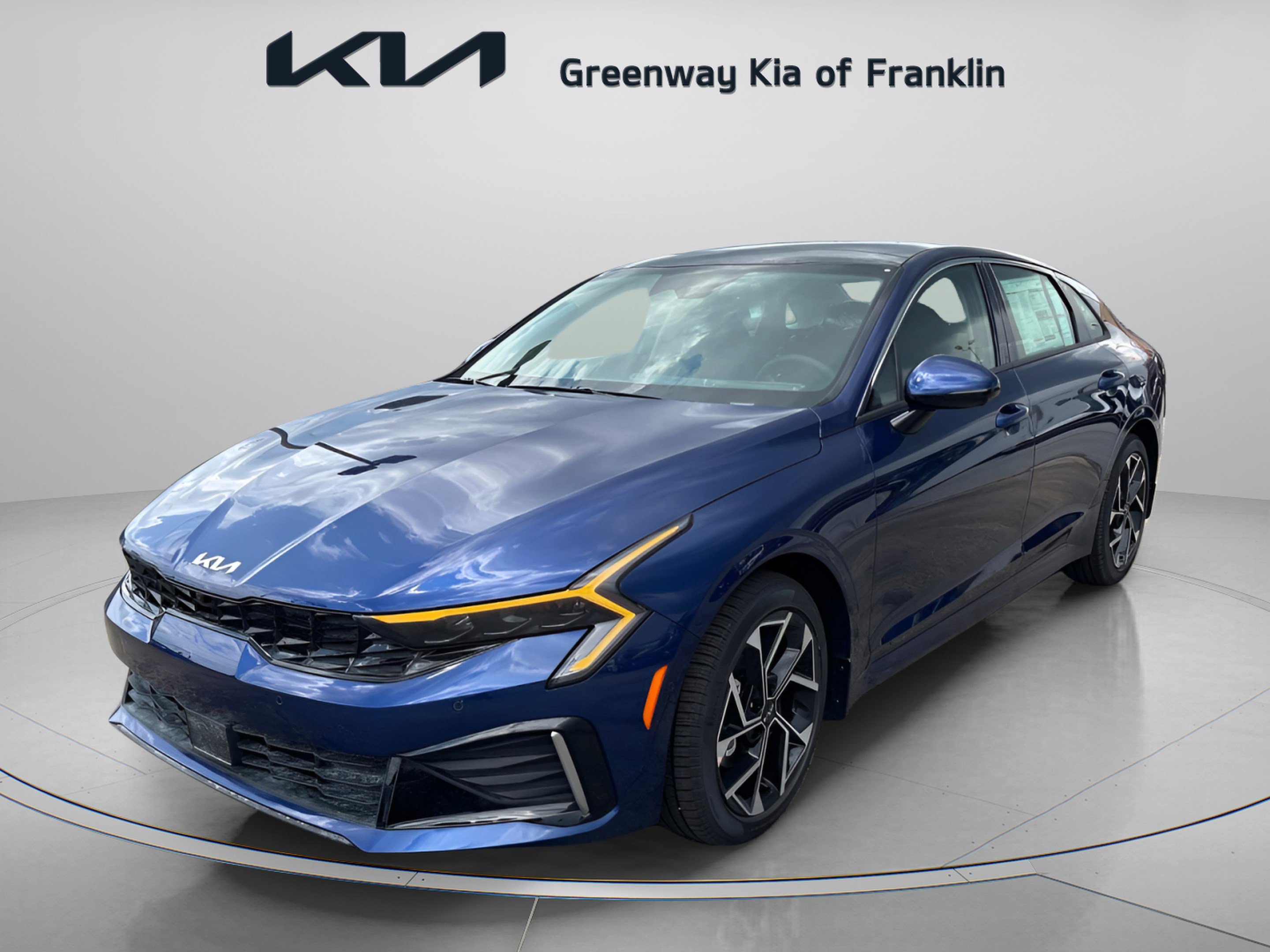 New 2025 Yacht Blue Kia EX image 3