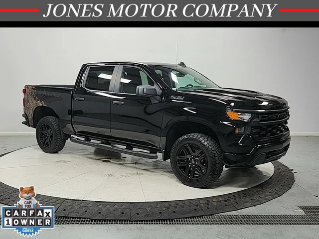 2024 Chevrolet Silverado 1500 Custom Trail Boss