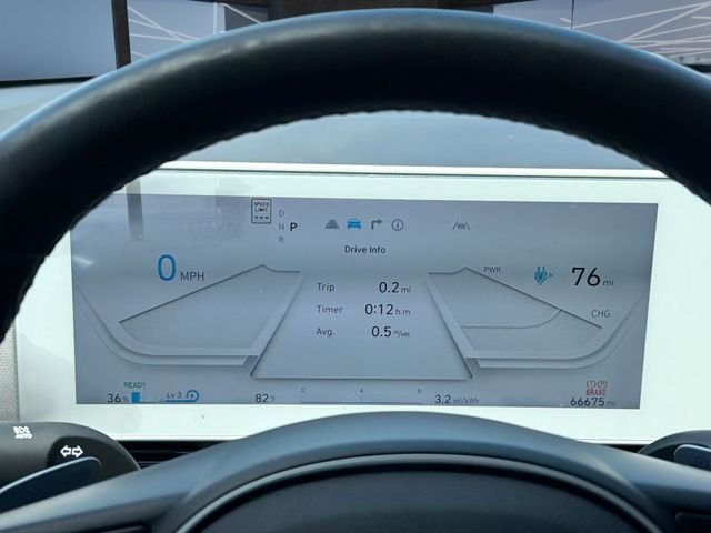 Used 2024 Gray Hyundai SEL image 11