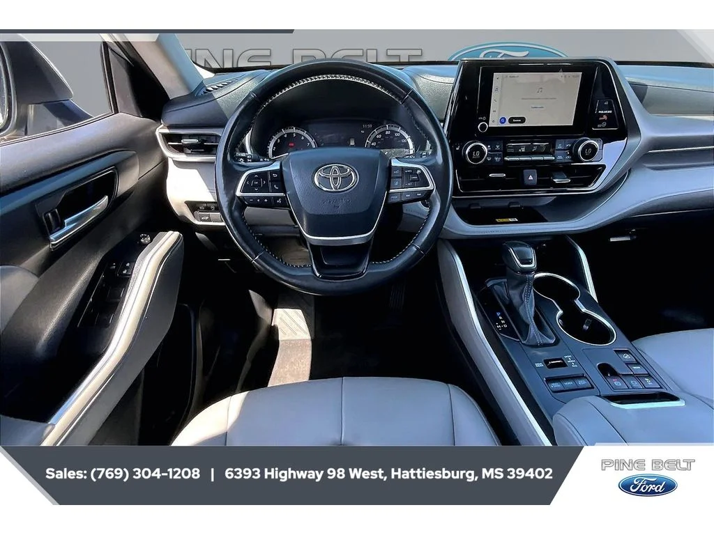 Used 2024 Celestial Silver Metallic Toyota XLE image 5