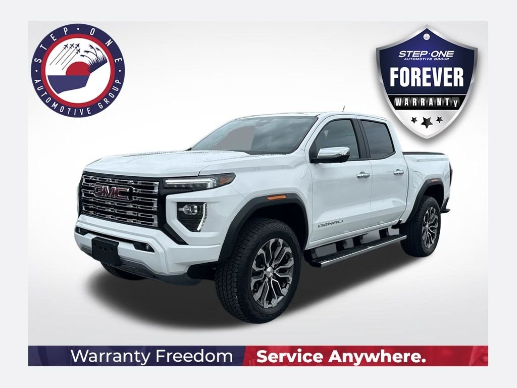 Used 2023 White GMC Denali image 1