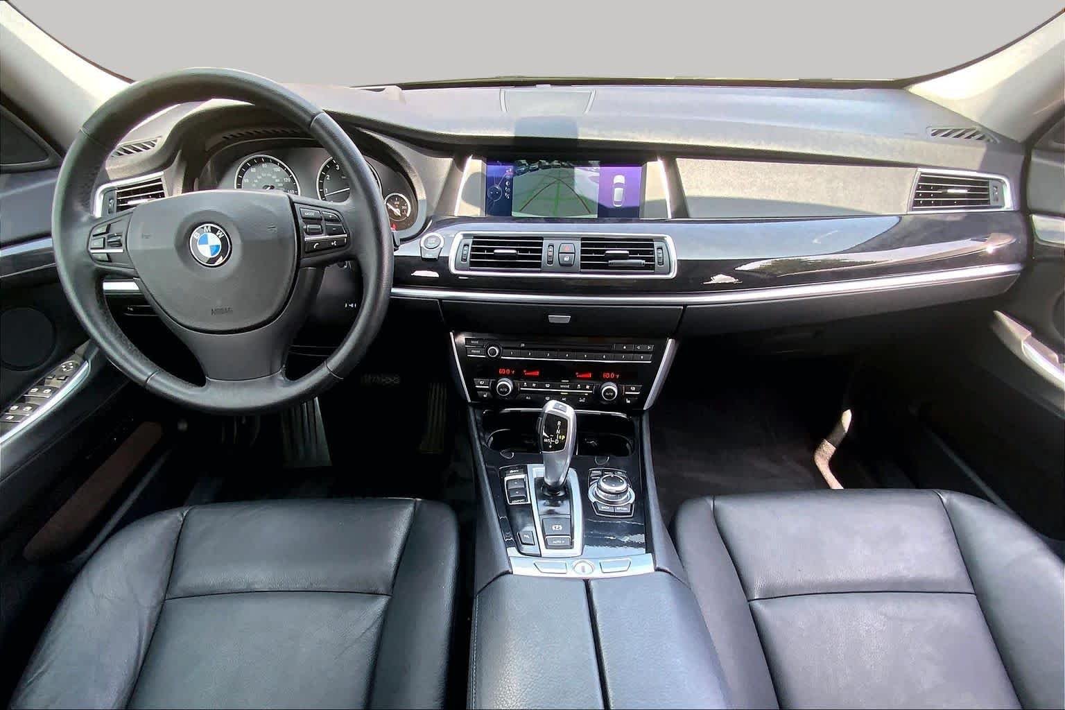 Used 2013 Alpine White BMW 535i image 16