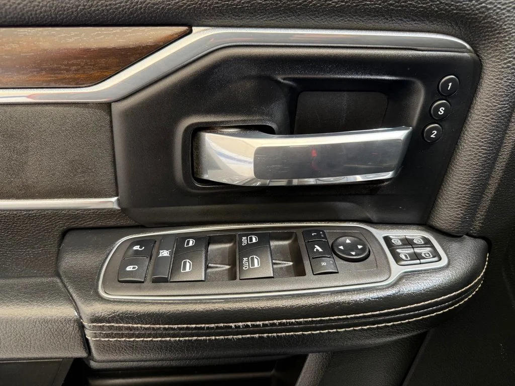 Used 2023 Bright White Clearcoat Ram Laramie image 33