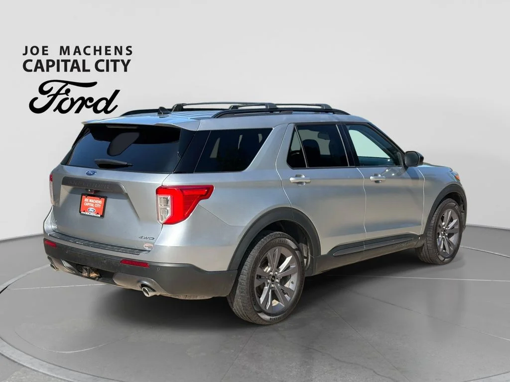 Used 2023 Silver Ford XLT image 39