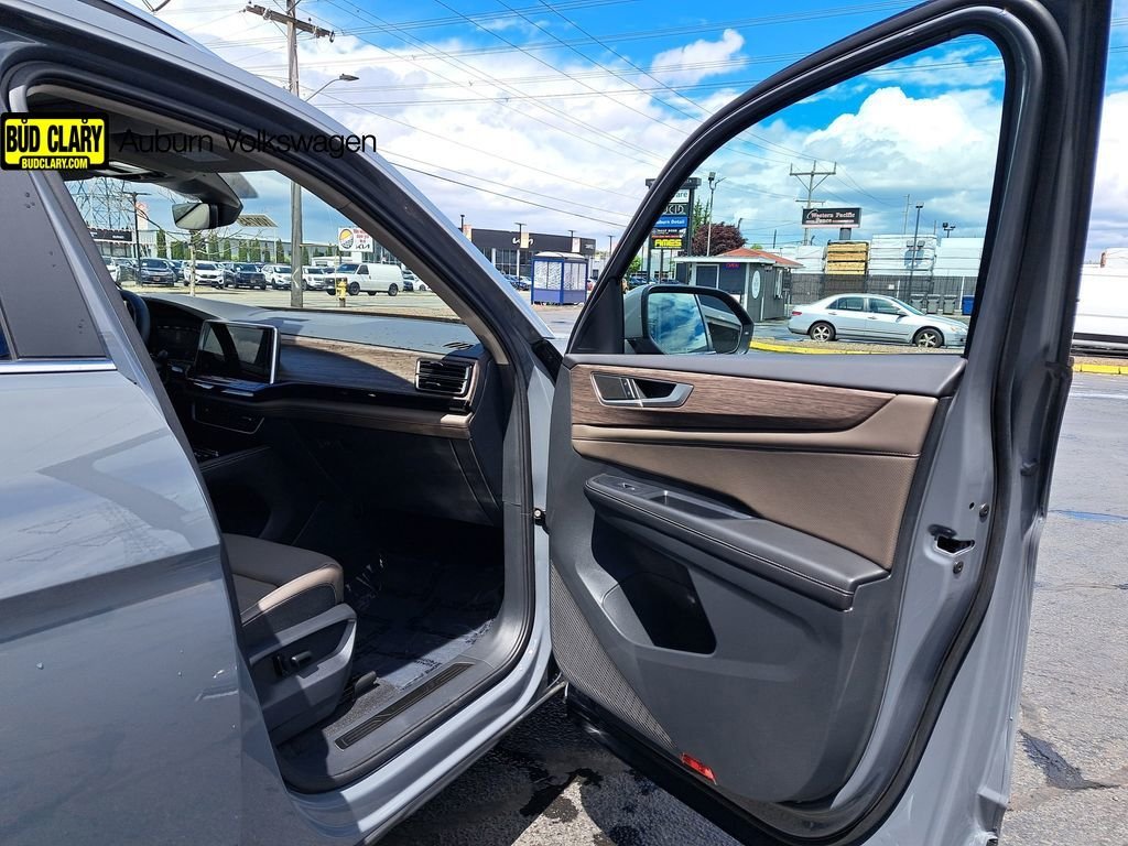 New 2026 Gray Volkswagen 2.0T SEL image 22