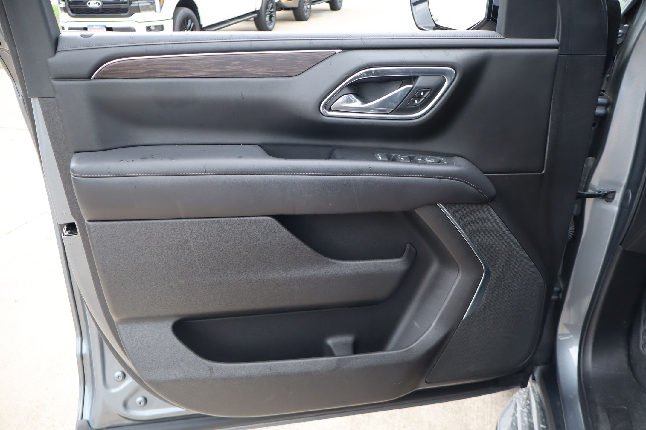 Used 2021 Gray Chevrolet LS image 12