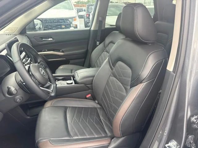 2024 Nissan Pathfinder Platinum - Photo 8