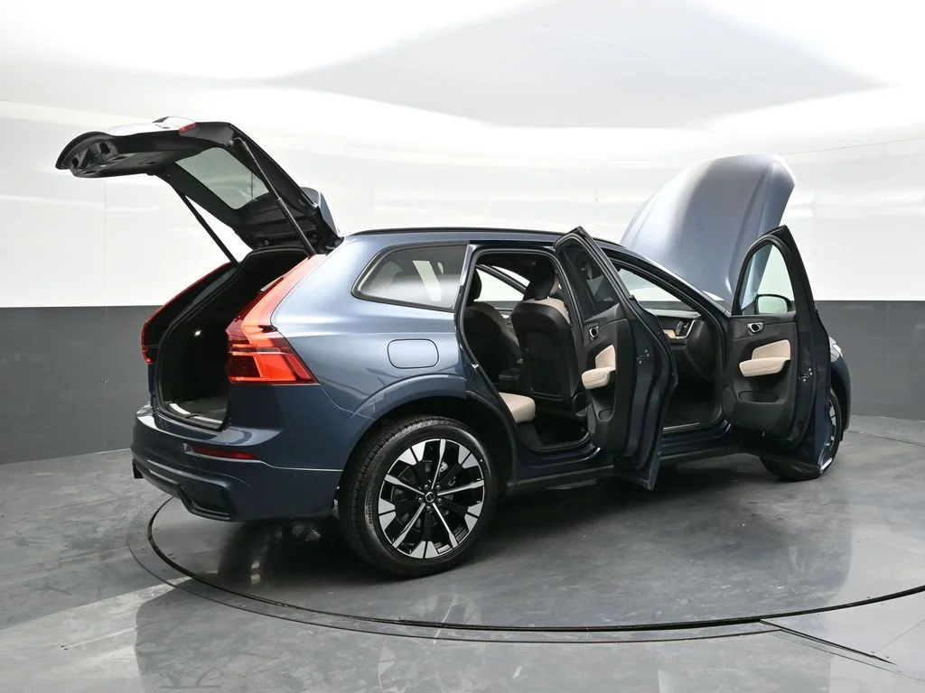 Used 2026 Denim Blue Volvo Plus image 39