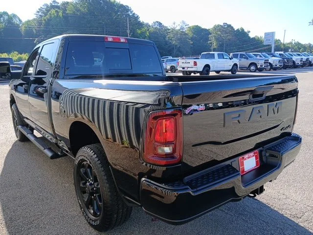 New 2026 Diamond Black Crystal Pearl-Coat Exterior Paint RAM Tradesman image 9