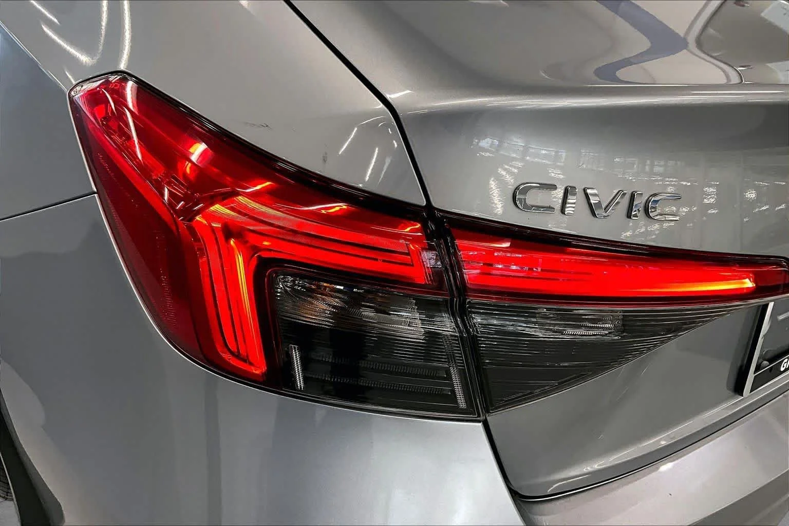Used 2024 Lunar Silver Metallic Honda Sport image 29