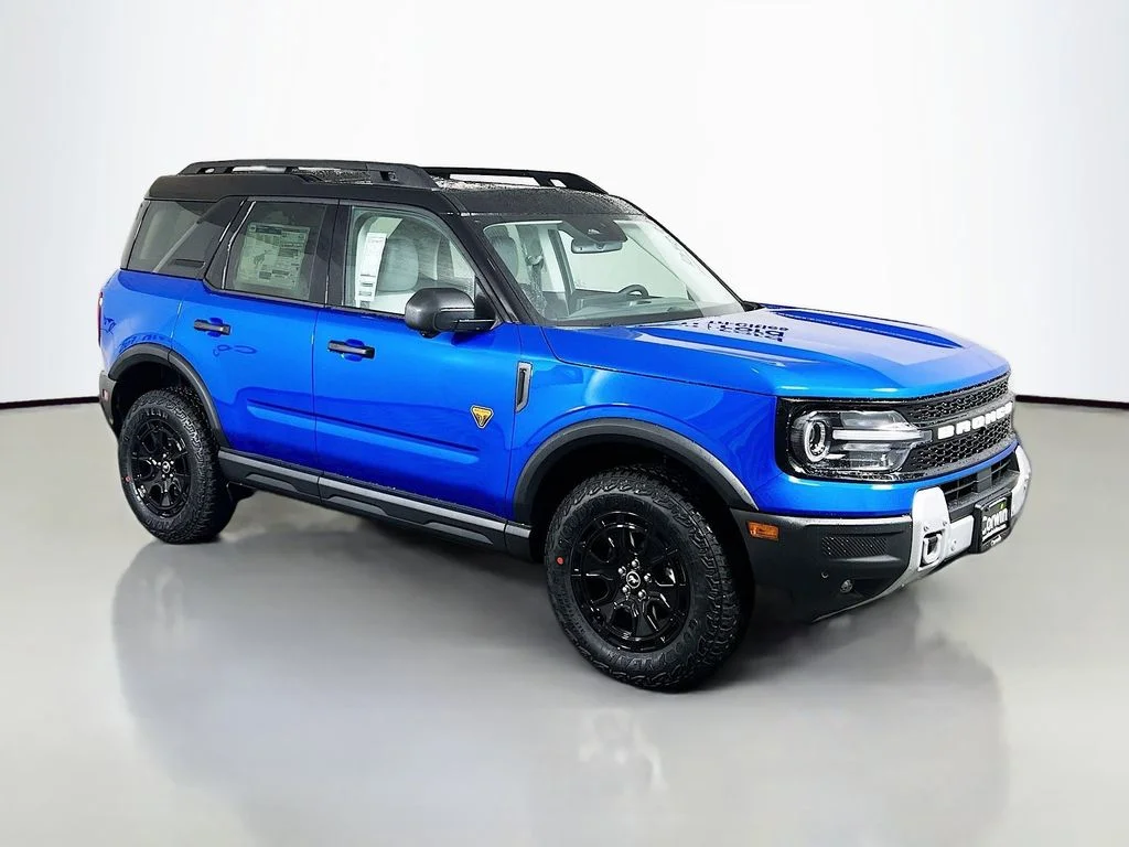 New 2026 Velocity Blue Metallic Ford Badlands image 1