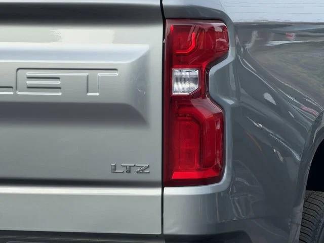 2026 Chevrolet Silverado 1500 LTZ - Photo 9