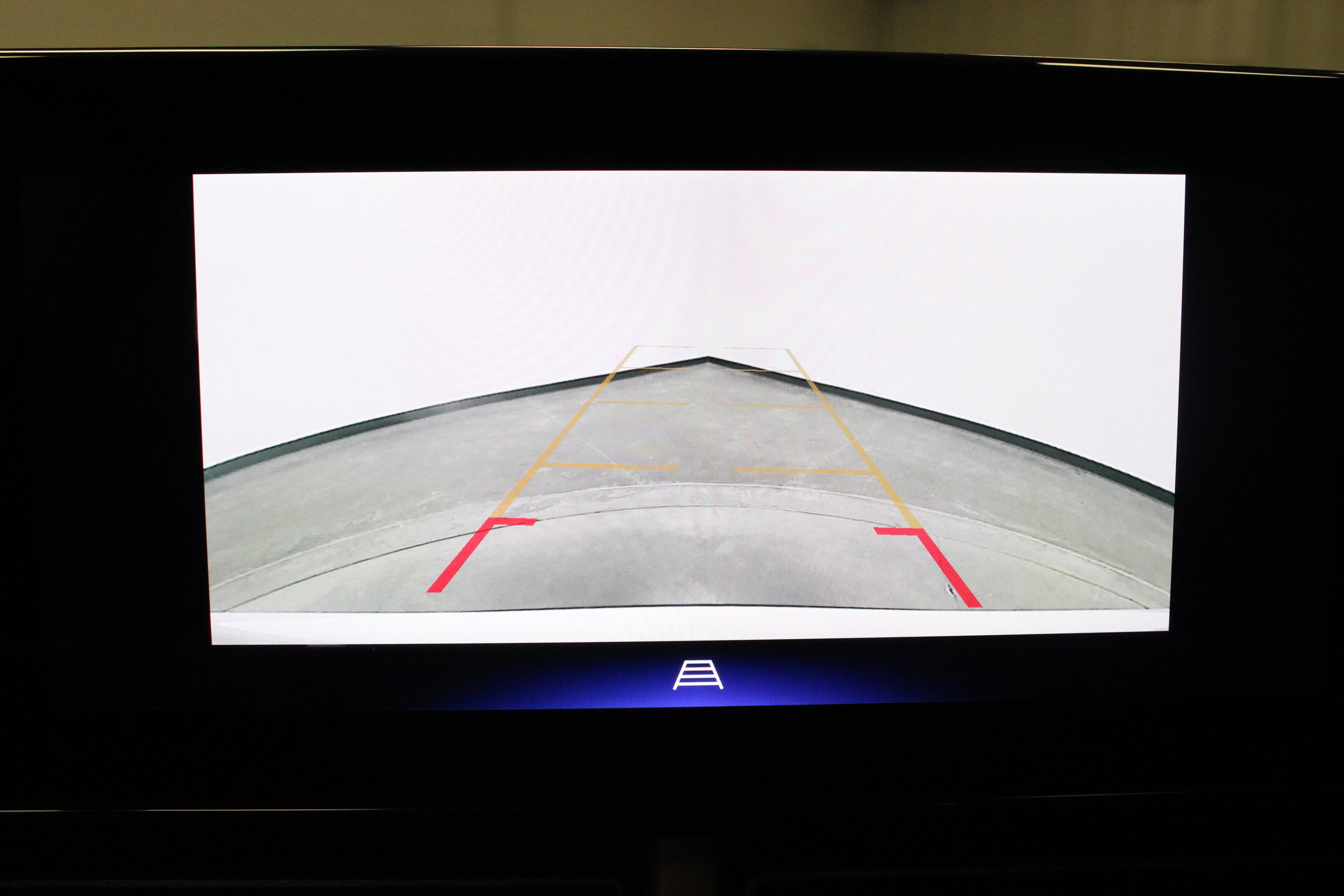 Used 2025 Summit White Chevrolet ACTIV image 28